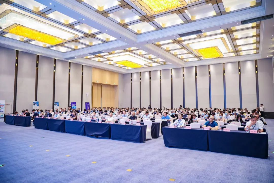 第一屆華東區域製冷空調暖通學術高峰論壇勝利召開